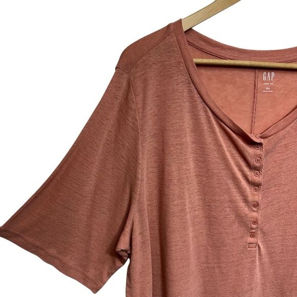 GAP Peach Short Sleeve Relaxed Linen Blend Henley T-Shirt, XXL - Picture 3 of 8